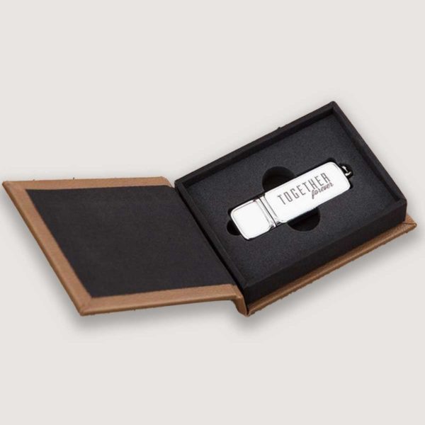 custom usb boxes by emans packaging