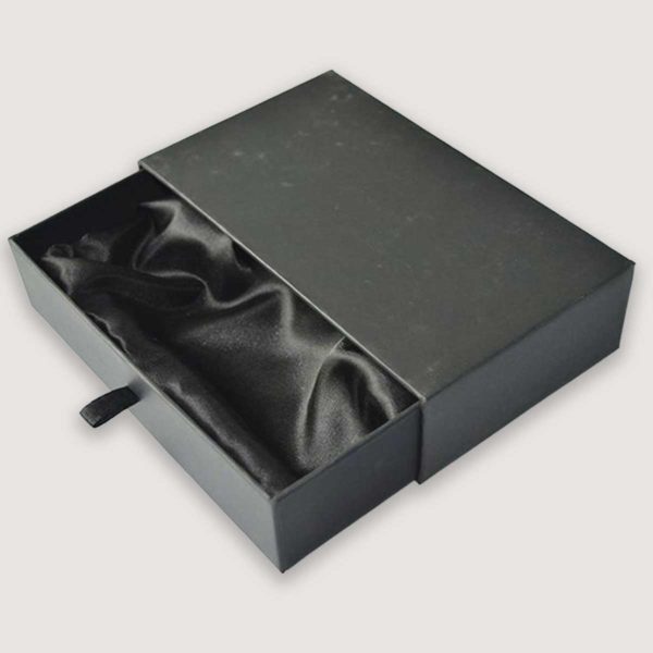 Custom Satin Lined Gift Boxes